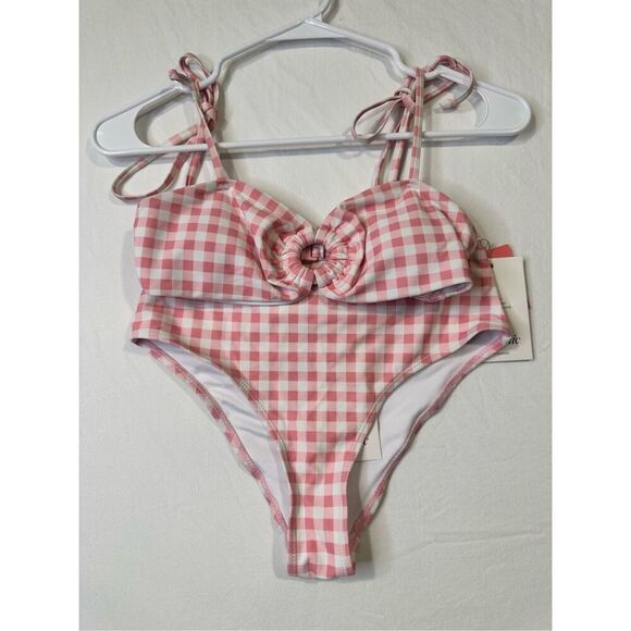 The Frolic x Lyds Butler Pollenca, ASOS, high waist bikini bottoms in pink gingh - Picture 2 of 11